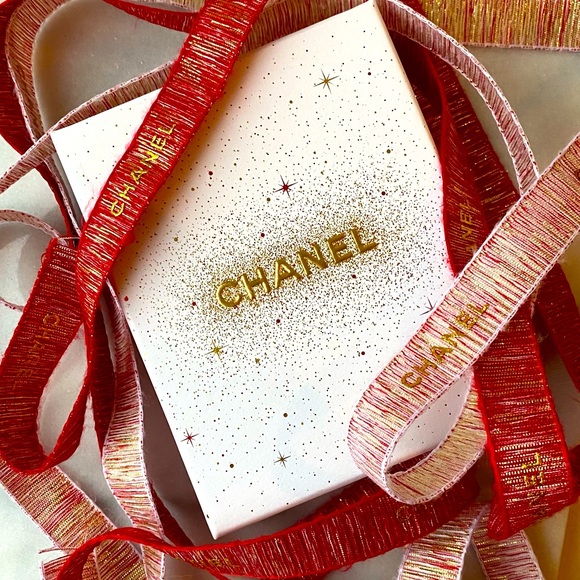 Chanel NWT Xmas 2021 Empty Gift Box